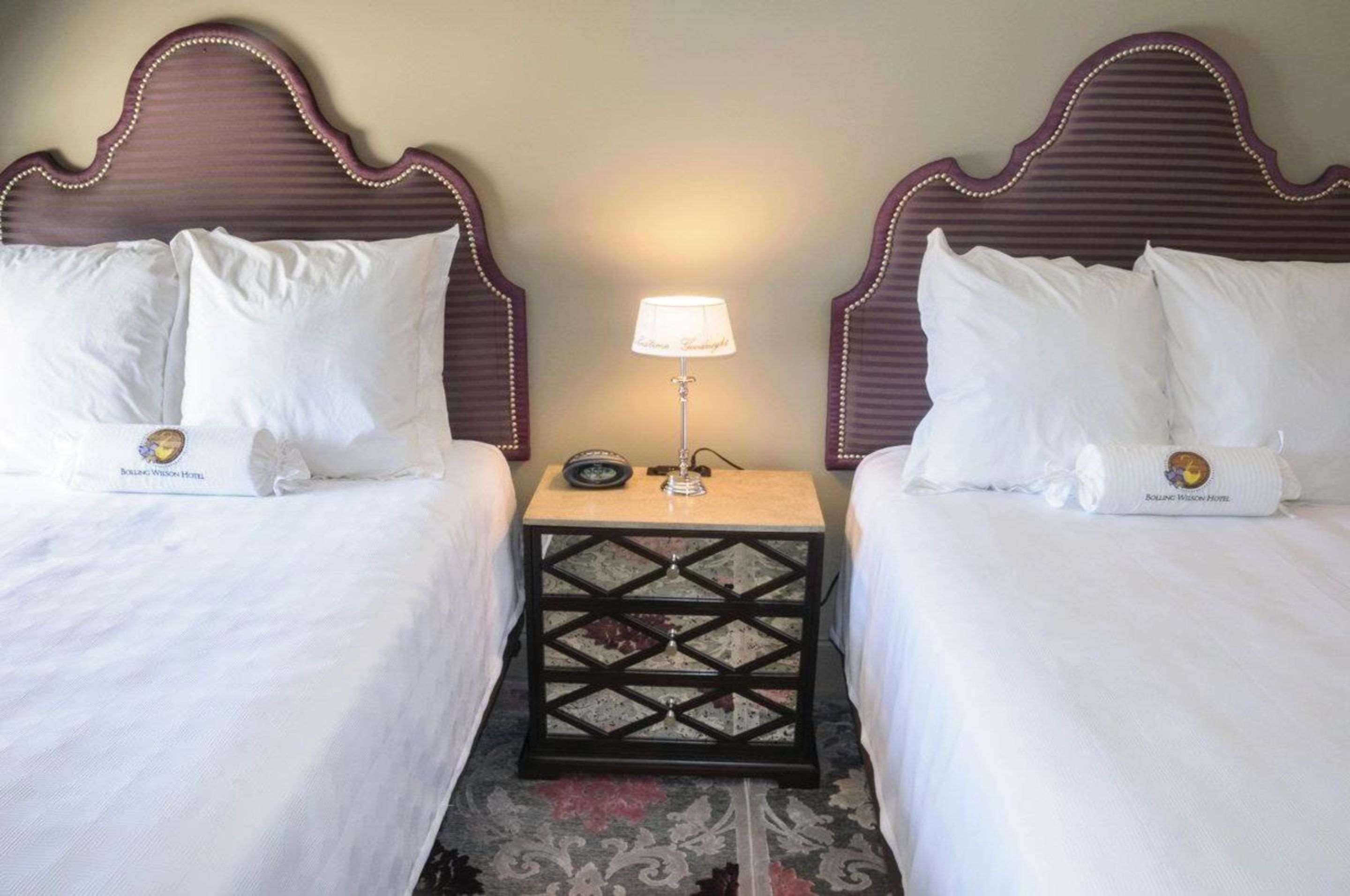 ווית'וויל The Bolling Wilson Hotel מראה חיצוני תמונה