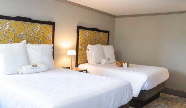 ווית'וויל The Bolling Wilson Hotel מראה חיצוני תמונה